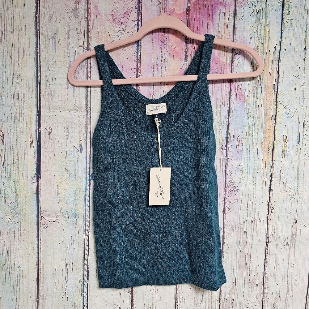 NWT XS Teal ribbed tank‎